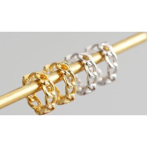 2021 Fashion Distortion Interweave Twist Metal Circle Geometric Round Hoop Earrings for Women Girls Party Jewelry Accessories