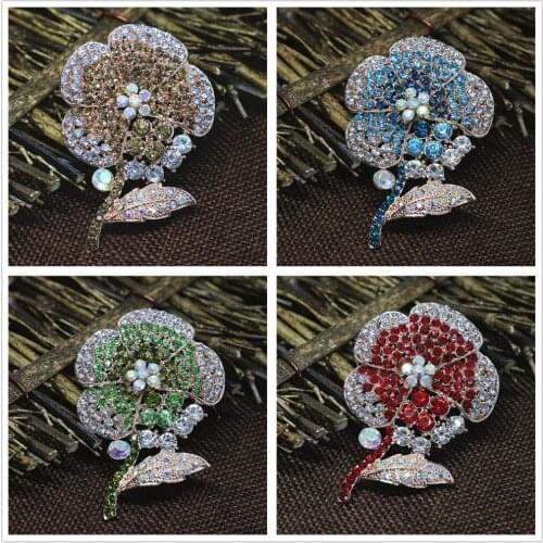 Newly rose gold-color sunflower rhinestone brooches with good quality crystal girls clothes unique pins jewelry