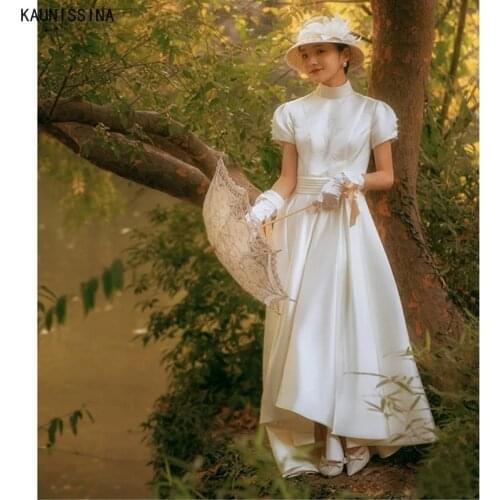 KAUNISSINA French Vintage Wedding Dress New Bride Simple Satin Wedding Gowns High Neck Short Sleeve White Dresses for Marriage