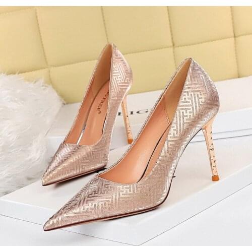 Hot sale 2021 Women Pointed Toe High Heels Woman Thin Heels Ladies Sexy Pumps Ladies Buckle Strap Female Fashion Stiletto Shoes