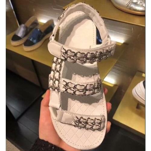 Chain Woman Sandals Hook & Loop Shoes Women Summer Flats Elegant Sandals Opon Toe Female Shoes Fashion Concise Sandals 2021 Hot