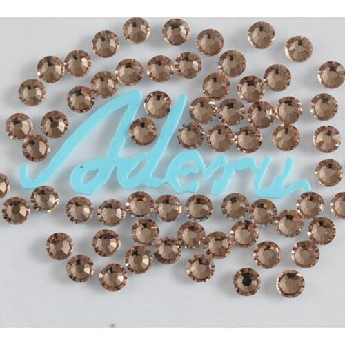 Aderu silk 735 super shiny lead free crystal hot fix rhinestone for nail ornament garment shoe scarf phone car phone decoration