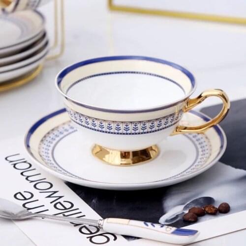 Europe Noble Afternoon Tea Cup Saucer Spoon Set Bone China Coffee Cup With Gold Handle English Dessert Coffee Drinkware