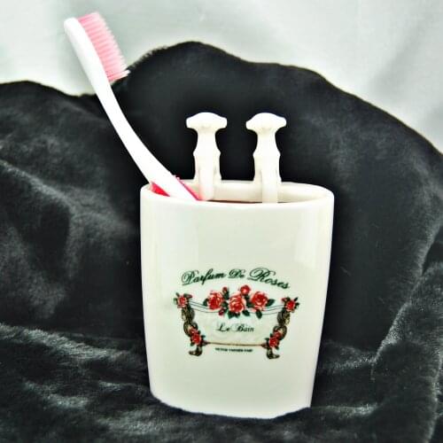 Art Ceramic Paris Le Bain Rose Victory Fashion Double Tap Gargle Cup Mug Toothbrush Holder Soap Dispenser Part Bathroom Hotel