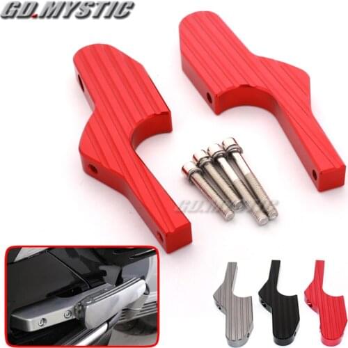 Scooter Foot Rests Passenger Foot Pegs Extensions Universal CNC Extended Footpegs for VESPA GT GTS GTV 60 125 200 250 300 300ie