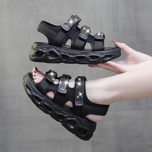 2021 Summer Fashion Womens Flat Canvas Sandals Hook Loop Casual Female Outdoor Sports Sandal Shoes Black White
