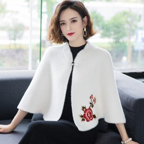 ZJZLL Luxury Autumn Embroidery Shawls Wraps Warm Fur Cape Knit Sweaters Loose Womens Trench Coat Ladies Cashmere Ponchos Winter