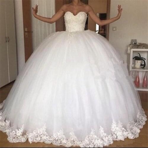 Simple Ball Gown Wedding Dresses Sweetheart Beaded Plus Size Arabic African Bridal Gowns Tulle Appliques Customize Wedding Dress