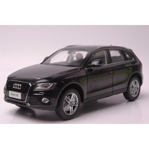 1:18 Diecast Model for Audi Q5 2013 Black SUV Alloy Toy Car Miniature Collection Gifts