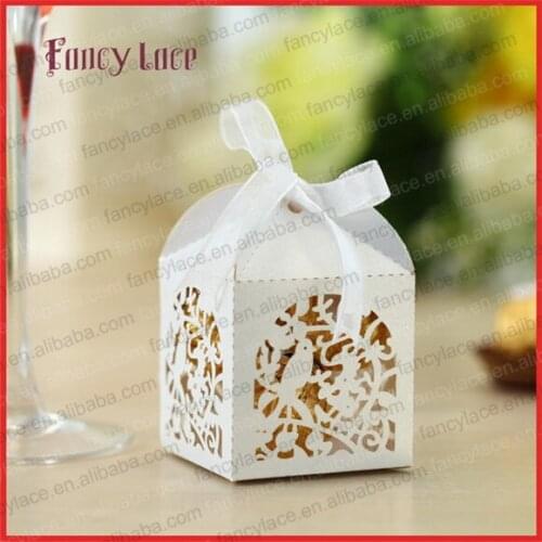 50pcs Laser Cutting Lover Birds Candy Box Customized For Gift Packing Bags Chocolate Box Sweet Wedding Party Decoration Supplies
