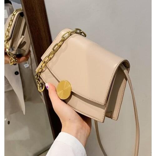 Design Hot-selling Handbags 2021 New Fashion All-match Ins Messenger Bag High-end Square Bag Width: 20cm