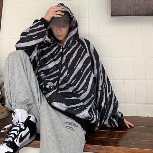 2021 Mens Oversized Japanese Varsity Jacket Male Korean Y2k Black Windbreaker Men Leopard Harajuku Hooded Jackets Coats