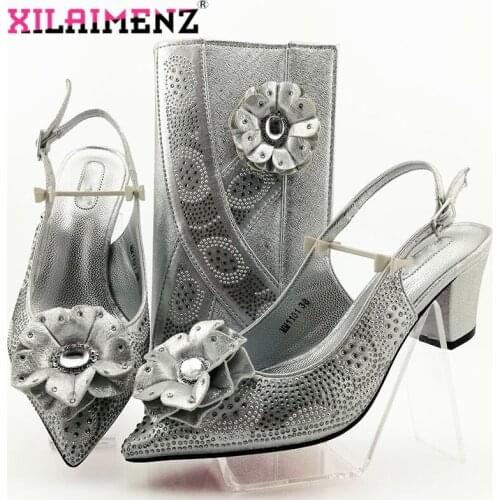 Latest 2020 African Design Nigerian Shoes and Bag Set Pointed Toe Italian Royal Paty Matching Shoes and Bag in Silver Color