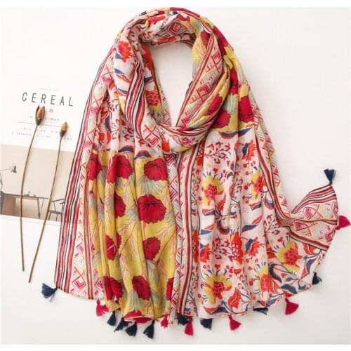 2020 Hijab Shawls and Wraps Summer Cotton Tassel Scarf Flower Pattern Sunscreen Large Shawl Linen Scarf Beach Towel Echarpe