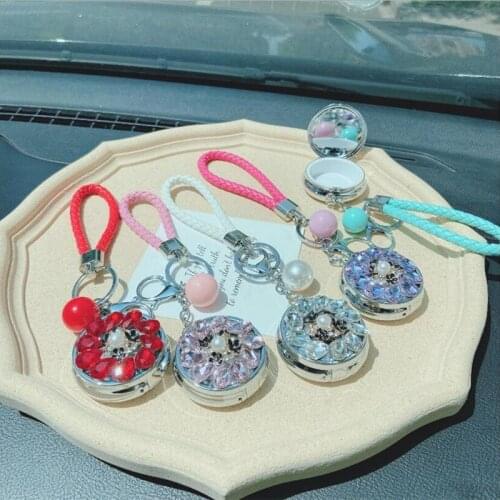 Creative Crystal Diamond Small Round Mirror Keychain Folding Small Storage Box Portable Mirror Bag Car Key Chain Pendant