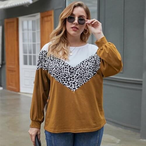 2021 Autumn T-shirt Womens Leopard Print Oversize Loose Round Neck T-shirt To Increase Loose Womens Clothing Qm
