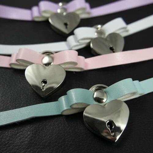 Sexy Harajuku Handmade Leather Choker Bow Bowknot Collar Lace up Ribbon Padlock Key Lock Choker 90s Necklace