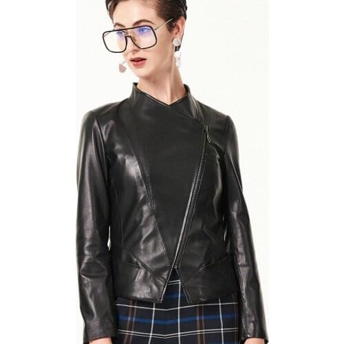 军拓(服饰配件) Women's Outerwear