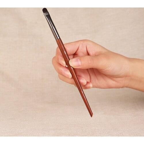 PRECISION SHADER BRUSH - SMALL 208 - Detailed Eyeshadow Liner Brush - Beauty Makeup brushes Applicator Tool