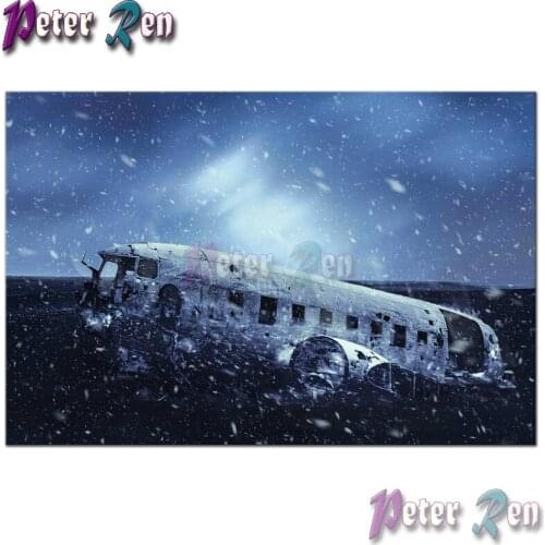 Full diamond painting 5d scenery daimond paiting diamant embroidery landscape pictures “A DC-3 Plane on Black Sands in Iceland