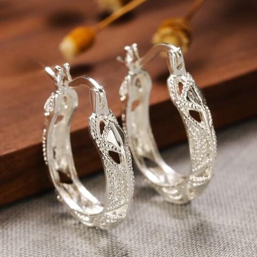 Huitan Hollow Out Design Women Hoop Earrings Ethnic Style Party Daily Wearable Versatile Female Accessories High Quality Jewelry