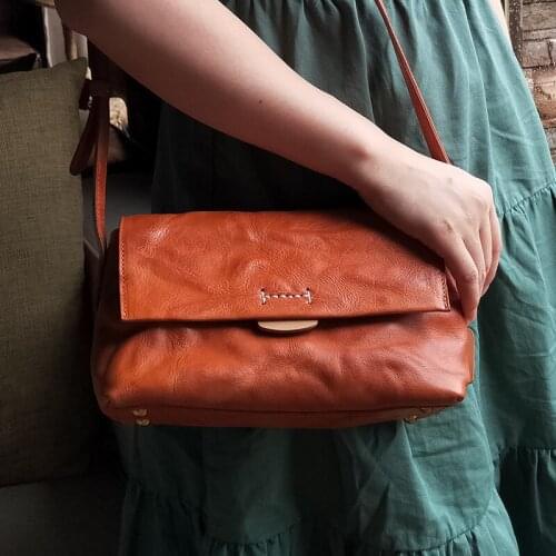 2021 New Design Small Square Soft Leather Crossbody Bag Exquisite Female Retro One-Shoulder Bag For Women