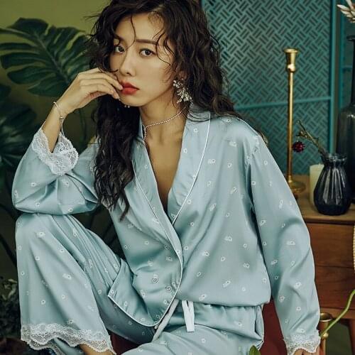 20 Year New Pajamas Female Summer V-neck Short Sleeve Flash Shorts Two-Piece Set-Outer Wear Thin Loose-Fit Homewear Set