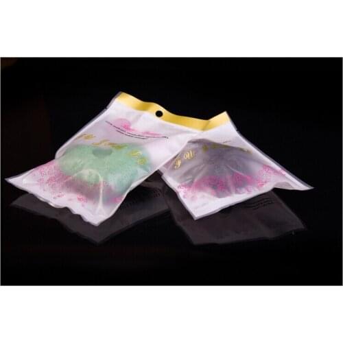 50pcs/lot Heart shape 100% Natural Charcoal Konjac Facial Sponge Facial Wash Cleaning Puff 85*60*25MM with English package