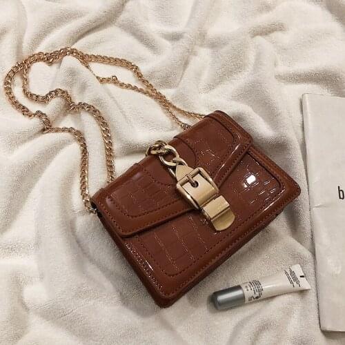 Shoulder Bags Chains Q4