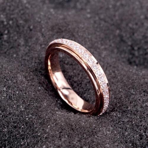 New Design Rotatable Shiny Zircon Ring Titanium Steel Top Quality Woman Ring Wedding Promise Jewelry Love Brand Anillo Gift