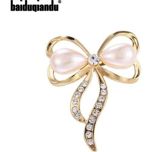 Baiduqiandu Brand New Arrival Simulated Pearl Bow Alloy Metal Brooch Pins for Women