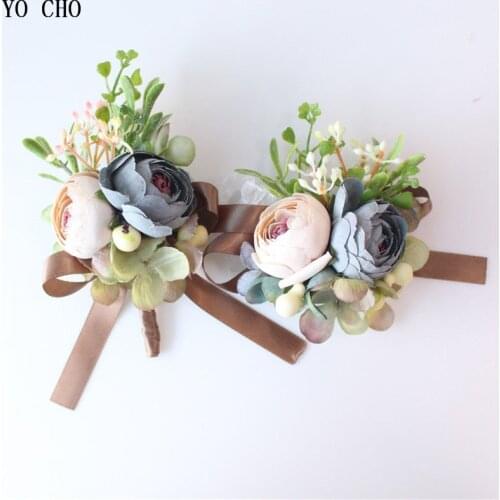 Wedding Groom Boutonniere Corsage Bracelet Bridesmaids Red Roses Artificial Flower Boutonniere Silk Flowers Brooch Marriage Pins