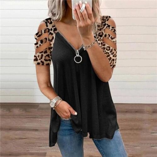 2021 Womens Short Sleeve T-shirt Sexy Low-cut Leopard-print Off-the-shoulder New Style Short-sleeved T-shirts Shoulder Top