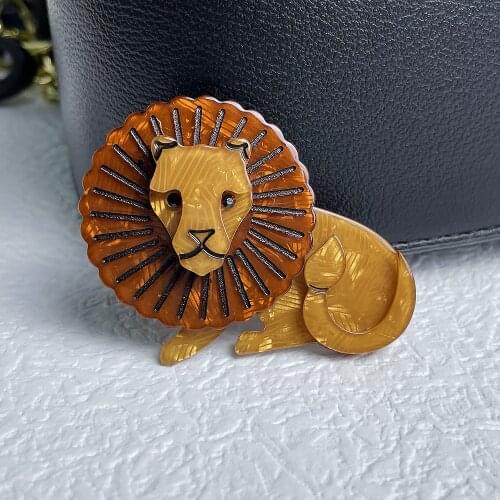 Cute Lion Brooch Animal Carton Pins Acrylic Corsage For Women Kids Routine Activity Decoration Accessories Birthday Gifts