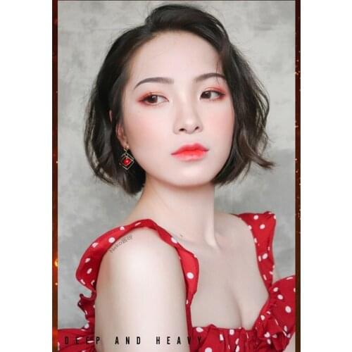 Quicksand star eye shadow eight color eye shadow tray for beginners to make up INS web celebrity