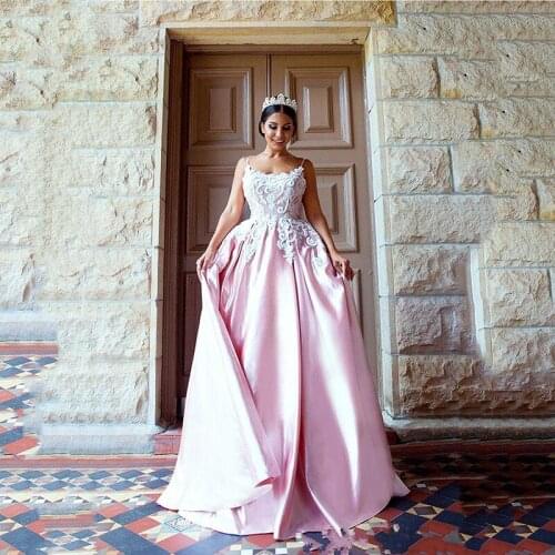 Pink Evening Dresses 2020 Lace Applique Sleeveless A-Line Prom Gowns Sexy Backless Bridal Dress Custom Made Vestidos De Noiva