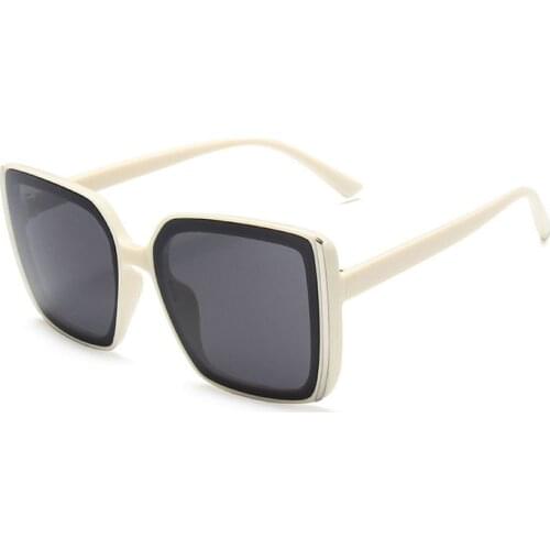 Women Oversized Sunglasses Brand Design Women Square Sun Glasses Vintage Ladies Fashion Shades Eyewear Oculos De Sol