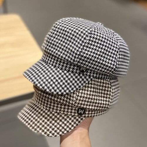 2020 Autumn And Winter Octagonal Hat Retro Plaid Mens Baseball Cap Cotton And Linen Warm Ladies Navy Hat Europe