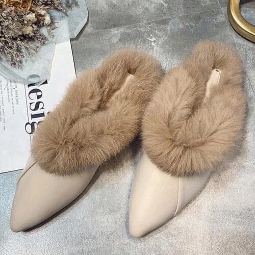 Women Furry Slippers Autumn 2020 Fashion Pointed Toe Mules For Woman Ladies Warm Fur Casual Flats Womens Shoes Female Footwear