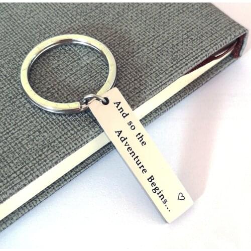 On Sale High Quality Stainless Steel luxury keychain jewelry with Inspiration Quote Silver Color Key Chains Fashion Jewelry