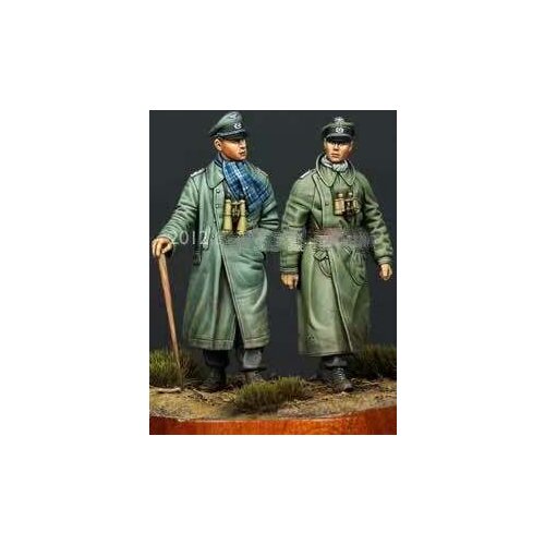 German resin soldier of World War II armored officer two-person kit 1：35