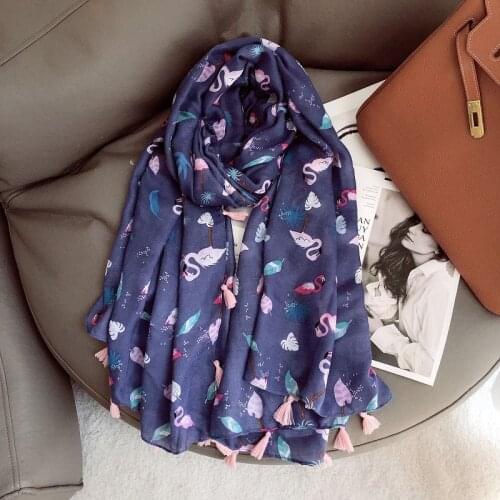 2021 New Spring Soft Flamingo Pattern Tassel Scarf Shawls Women Leaf Wrap Hijab Scarves Free Shipping