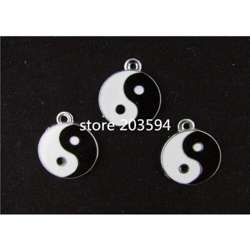 10Pcs Silver Tone Yin and Yang Black And White Enamel Charms Pendant 20 x 20mm