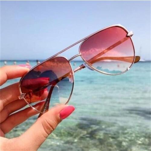 Gradient Pink Sunglasses Women Pilot Style Australia Trends Fashion Shades Metal Frame Seaside Vacation Sunglasses Cute Sunnies