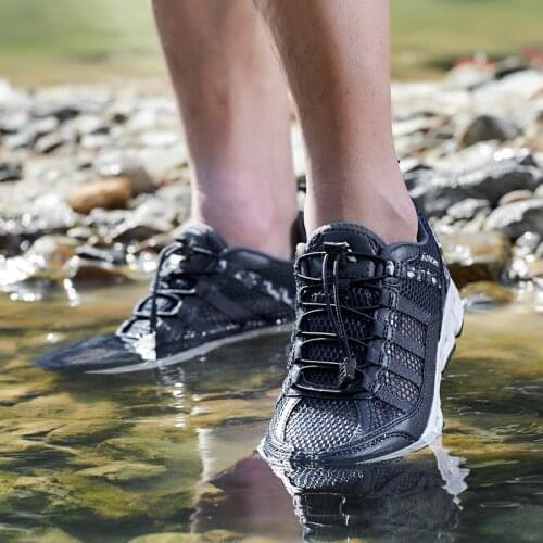 Swimming Shoes Men Beach Aqua Shoes Women Quick Dry Barefoot Upstream Surfing Slippers Hiking Water Shoes Wading Unisex Sneakers