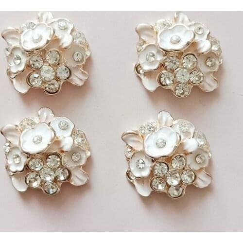 10Pieces/Lot 22*19mm Metal Flower Rhinestone Buttons Decorative Accessories Apparel Sewing DIY Jewelry Making