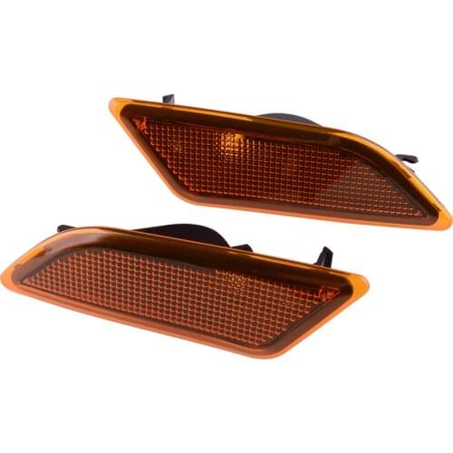 1 Pair Car Amber Side Marker Light Indicator LED Replacement Fit for Mercedes Benz W204 C250 C300 C350 C63 AMG 2012 2013 2014