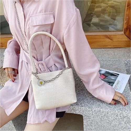 Girls small fresh and lightweight handbag Literary and art simple shoulder bag casual portable totes Trendy all-match handbags
