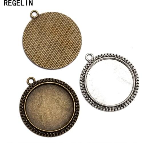REGELIN Antique Bronze/Antique Silver pendant setting inner 30mm 10 pcs/lot for Cabochon Beads Jewelry Accessories