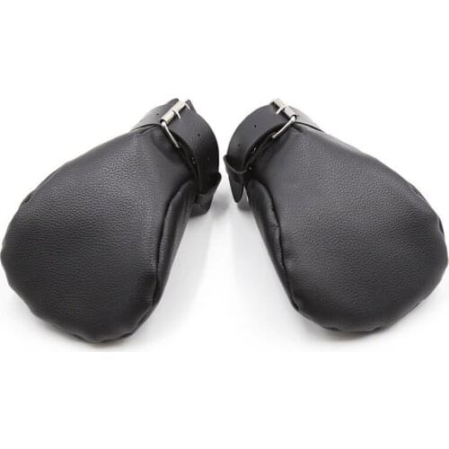 Black Sex Toys Sexual Handcuffs Flirting Toy Leather Tie Hands To Bind Dog Paw Leather Play